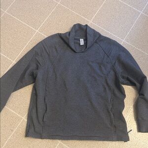 Gray Long-Sleeve Pullover